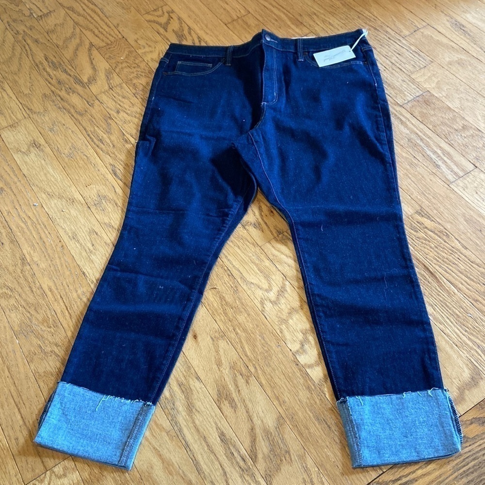 Universal thread high rise skinny jeans dark wash nwt